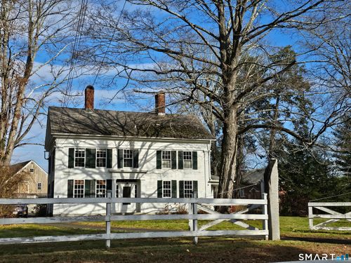 28 School St, Woodbury, CT, 06798-2822 | Card Image