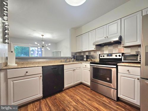 4-8077 Pantano Pl, ALEXANDRIA, VA, 22309-1455 | Card Image