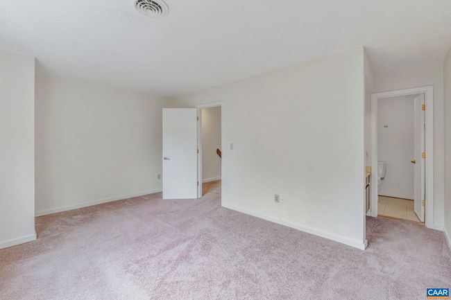 553 Millstone Ct, Condo with 2 bedrooms, 2 bathrooms and null parking in CHARLOTTESVILLE VA | Image 18