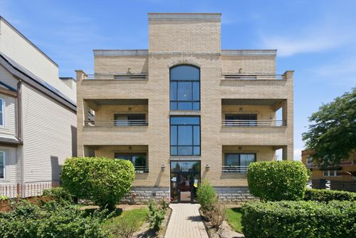 3s-3801 N Kedzie Ave, Chicago, IL, 60618-3455 | Card Image