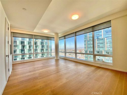 1828-877 Francisco St, Los Angeles, CA, 90017-2885 | Card Image