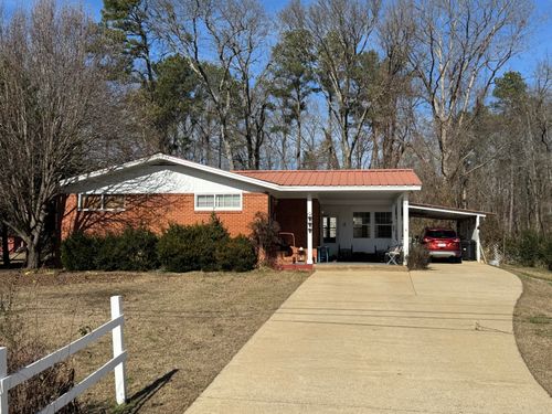 15 Montgomery St, Belmont, MS, 38827-9737 | Card Image