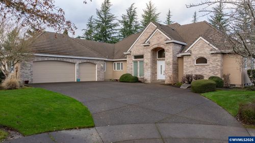 1755 Nw Troon Ct, McMinnville, OR, 97128-5089 | Card Image