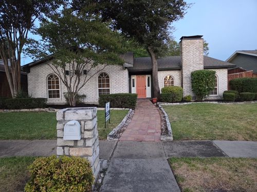 1909 Rambling Ridge Ln, Carrollton, TX, 75007-3115 | Card Image