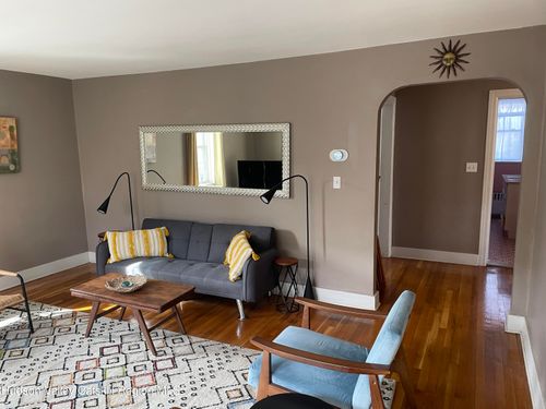 a-211 Main St, Saugerties, NY, 12477-1335 | Card Image