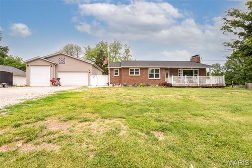 5327 N State Route 159, Edwardsville, IL, 62025-5715 | Card Image