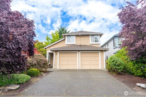 3737 247th Avenue Se, Sammamish, WA, 98029 | Card Image