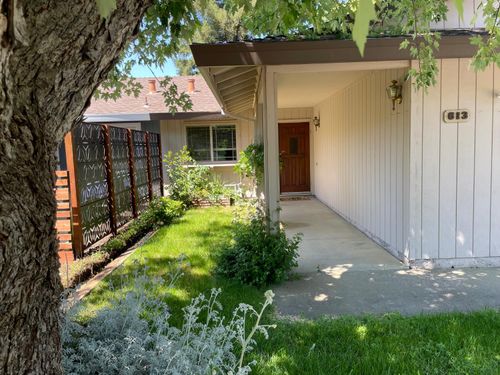 613 Hermosa Pl, Davis, CA, 95616-0134 | Card Image
