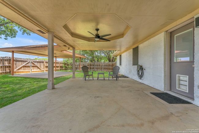 139 Navajo Cir, House other with 3 bedrooms, 1 bathrooms and null parking in Cibolo TX | Image 36