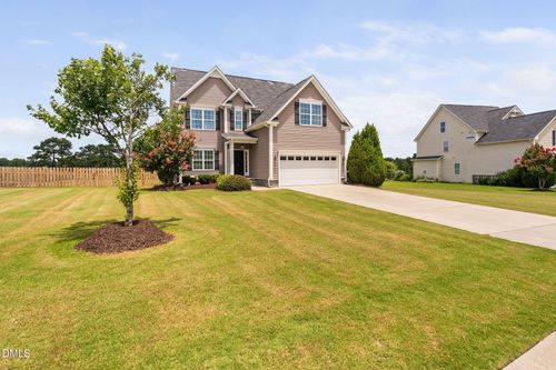 121 Atkins Village Ct, Fuquay Varina, NC, 27526-5282 | Card Image