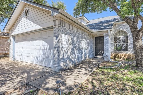 7808 Portland Trl, Austin, TX, 78729-8041 | Card Image