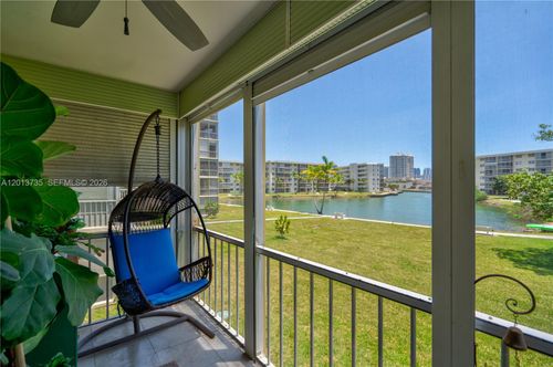 j210-2851 Leonard Dr, Aventura, FL, 33160 | Card Image