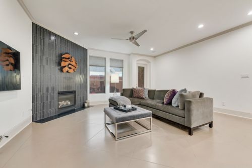 5113 Vandelia St, Dallas, TX, 75235-8827 | Card Image