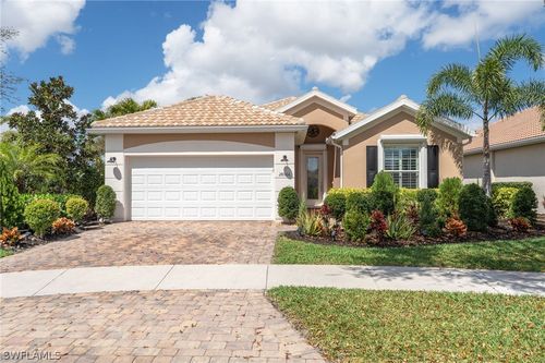 28066 Pisces Ln, BONITA SPRINGS, FL, 34135-8626 | Card Image