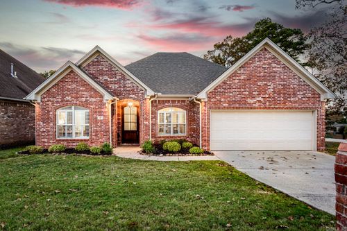 4 Glasgow Court, Little Rock, AR, 72211 | Card Image