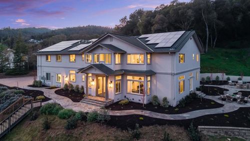 18400 Lakeview Ct, Los Gatos, CA, 95033 | Card Image