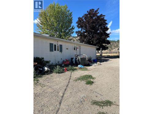 7561 Highway 97, Oliver, BC, V0H1T5 | Card Image
