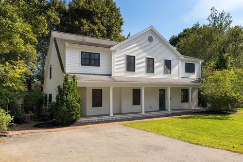 4 Dornell Rd, Ipswich, MA, 01938-1205 | Card Image