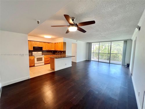 apt-202-5260 Nw 2nd Ave, Boca Raton, FL, 33487-3864 | Card Image