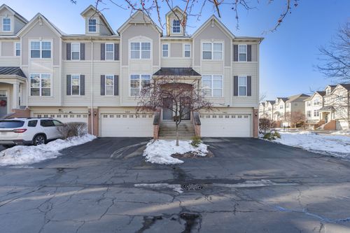 3460 Bradbury Cir, Aurora, IL, 60504-6891 | Card Image