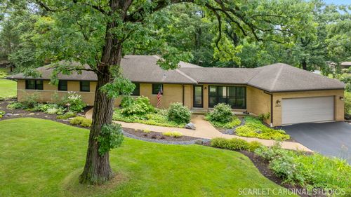 23W223 Blackcherry Ln, Glen Ellyn, IL, 60137-7268 | Card Image