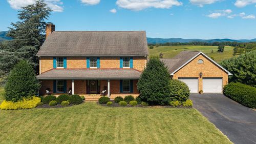 66 Greenlee Dr, Churchville, VA, 24421-2662 | Card Image