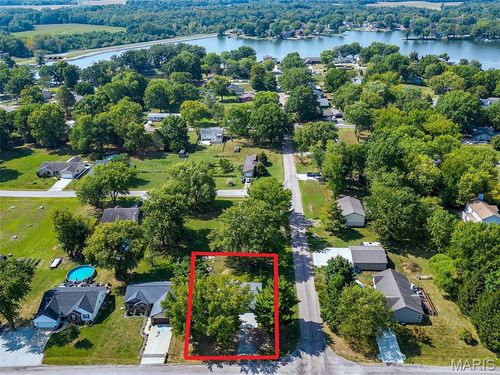 588 Westview Dr, Edwardsville, IL, 62025-5263 | Card Image