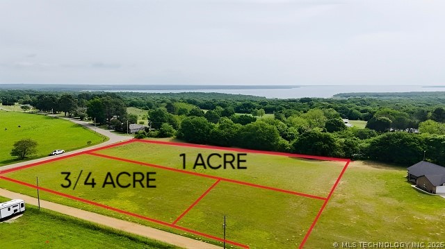 Land in Kingston