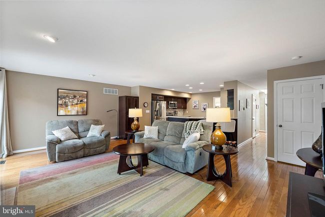 301 Fox Run, Townhouse with 3 bedrooms, 3 bathrooms and null parking in EXTON PA | Image 7
