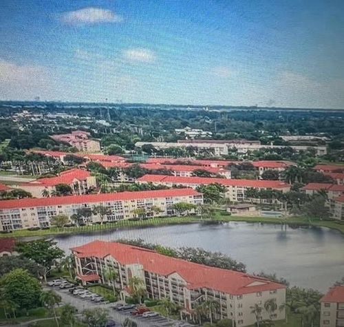 apt-303a-13001 Sw 11th Ct, Pembroke Pines, FL, 33027-2104 | Card Image