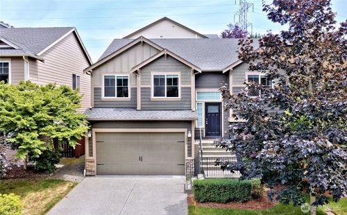 1808 Pierce Ave Ne, Renton, WA, 98056-3206 | Card Image