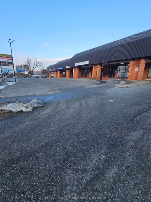 1b-18 Cundles Road E, Barrie, ON, L4M2Z5 | Card Image