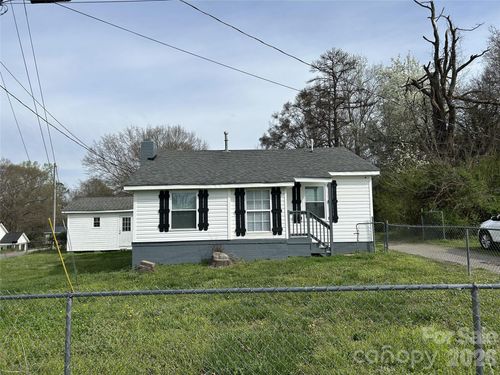 1716 Pope Ave, Gastonia, NC, 28052-1557 | Card Image