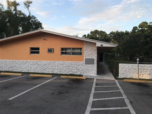 1-161 Nw 164th St, Miami, FL, 33169-6543 | Card Image