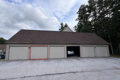 168-27 Suffolk Ct, Bedford, NH, 03110-6526 | Card Image