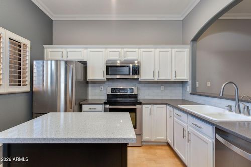 225-4533 N 22nd St, Phoenix, AZ, 85016-4601 | Card Image