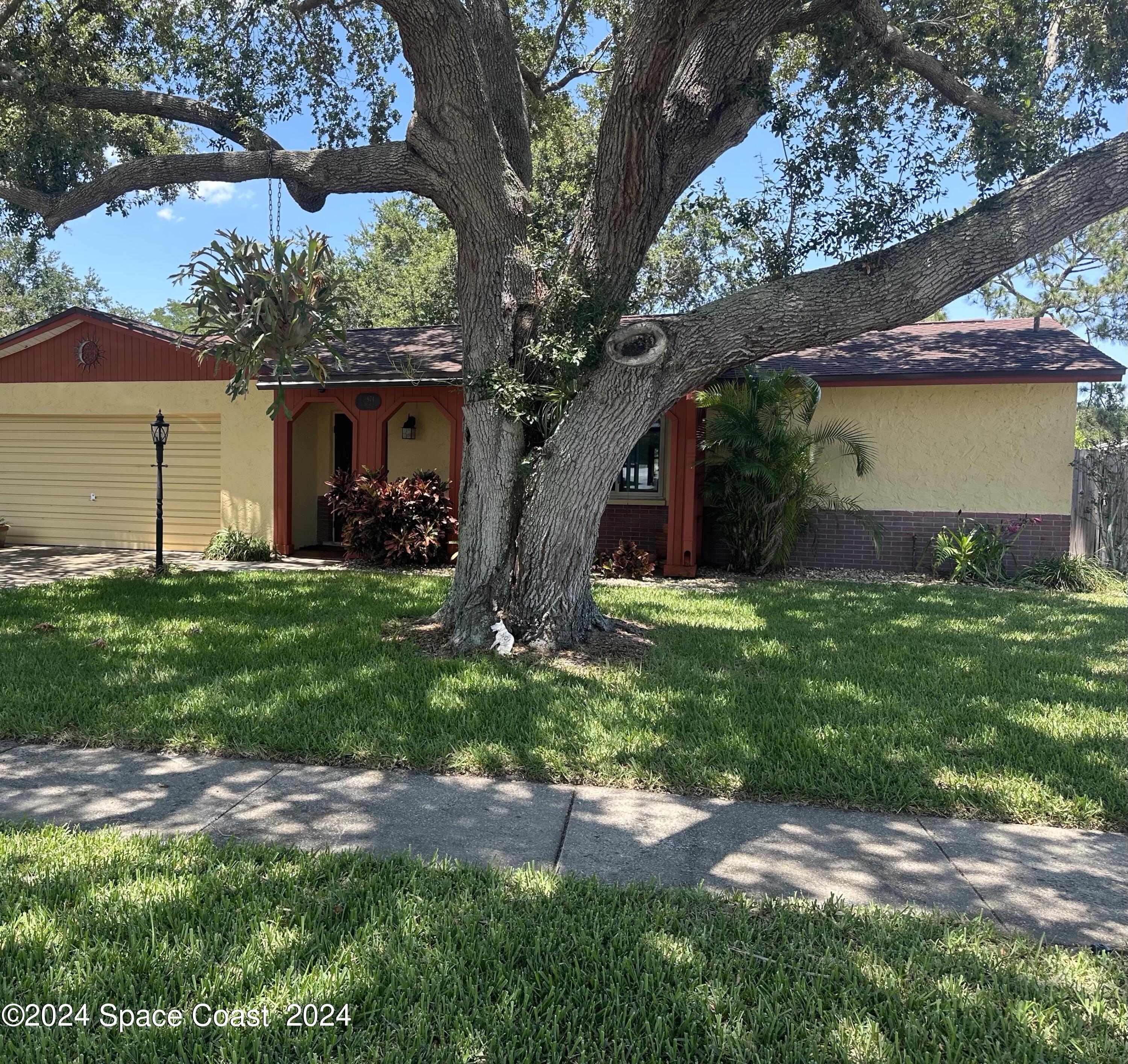 Bayberry Ln, Rockledge, FL 32955