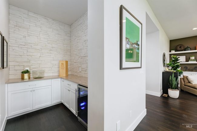 104 S Gresham Way, House other with 3 bedrooms, 4 bathrooms and 4 parking in Eagle ID | Image 17