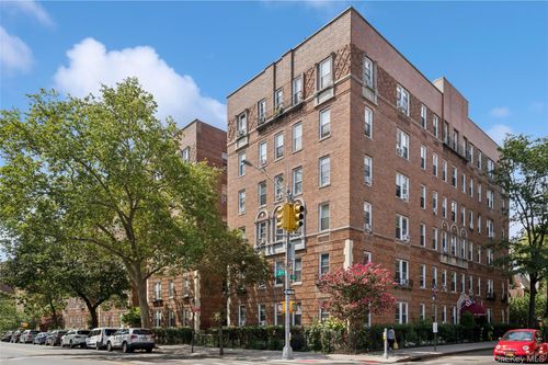 k1-34-58 90th St, Jackson Heights, NY, 11372-3612 | Card Image