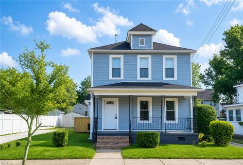 1040 30th St, Newport News, VA, 23607-4206 | Card Image