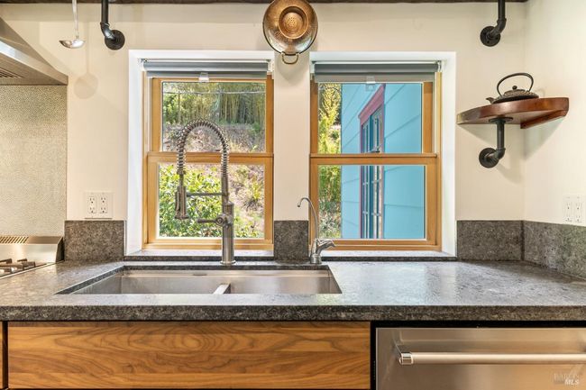 65401 Highway 271, House other with 5 bedrooms, 3 bathrooms and 5 parking in Leggett CA | Image 6