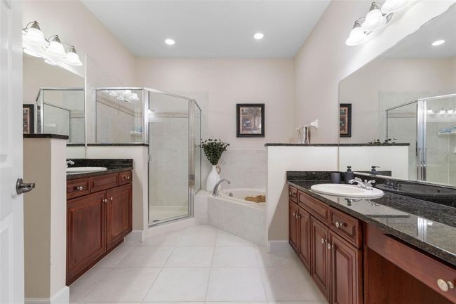 APT-1425 - 5 Ocean Crest Way, Condo with 3 bedrooms, 2 bathrooms and null parking in PALM COAST FL | Image 25