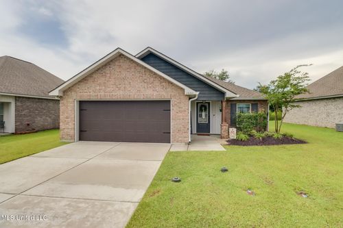 16811 Desmare St, Gulfport, MS, 39503-4594 | Card Image