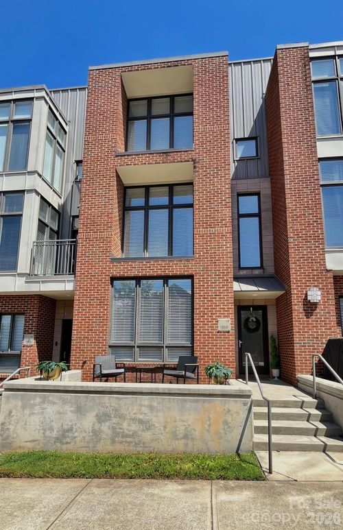 1959 Abbott St, Charlotte, NC, 28203-5269 | Card Image