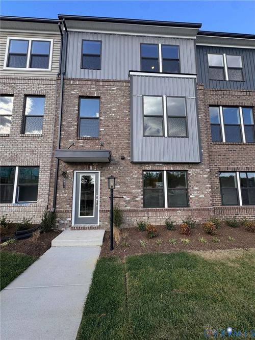 9935 Golden Trout Ln, Glen Allen, VA, 23059-4733 | Card Image