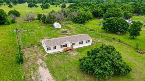 9239 Sabine Dr, Quinlan, TX, 75474-4357 | Card Image