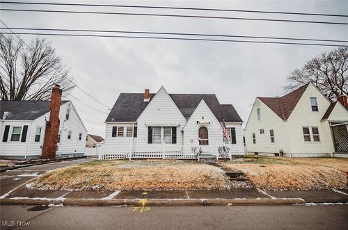 1110 36th St, Parkersburg, WV, 26104-1637 | Card Image