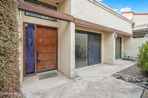 9231 E Lakeside Ct, Tucson, AZ, 85749-9787 | Card Image