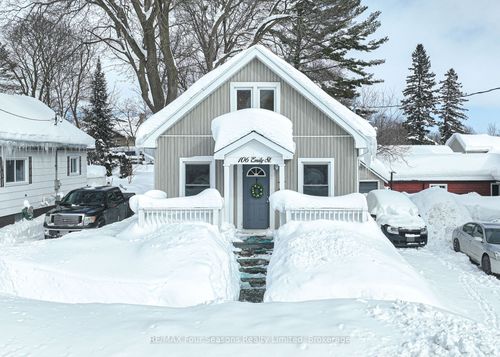 106 Emily St, Orillia, ON, L3V5V1 | Card Image