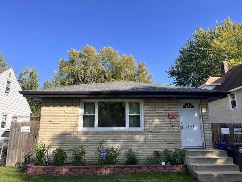 1244 Burr St, Saint Paul, MN, 55130-3545 | Card Image